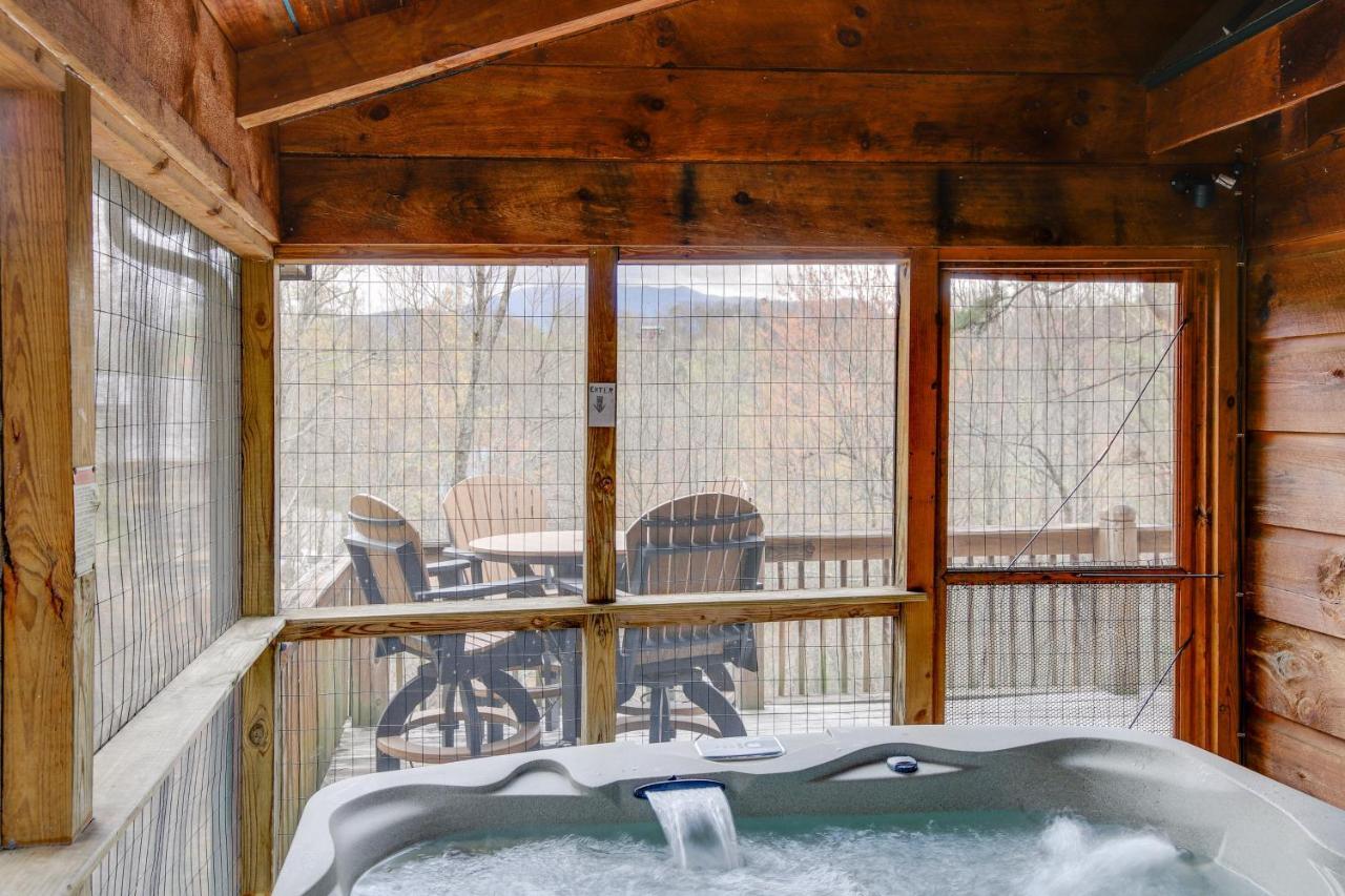 Smoky Mountains Cabin With Hot Tub, Deck And Views! Sevierville Kültér fotó