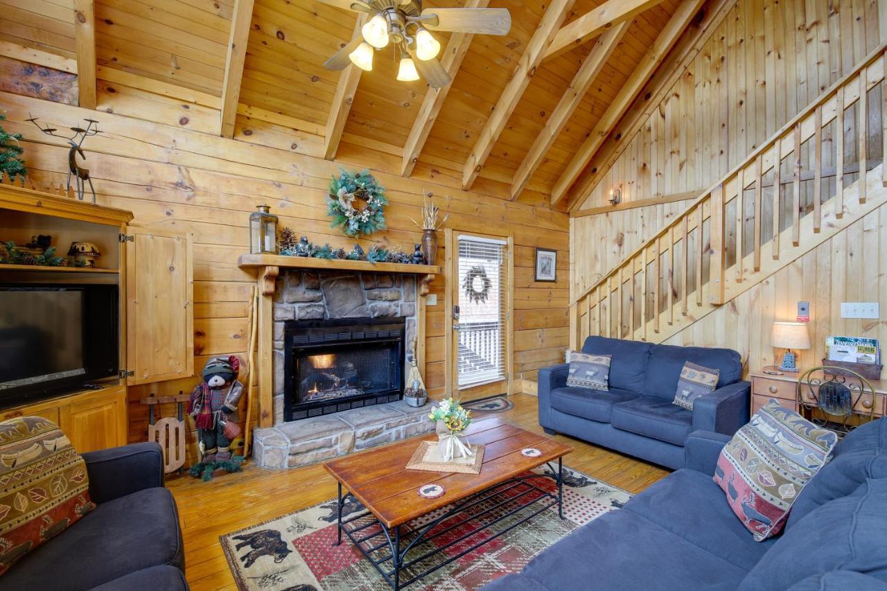 Smoky Mountains Cabin With Hot Tub, Deck And Views! Sevierville Kültér fotó