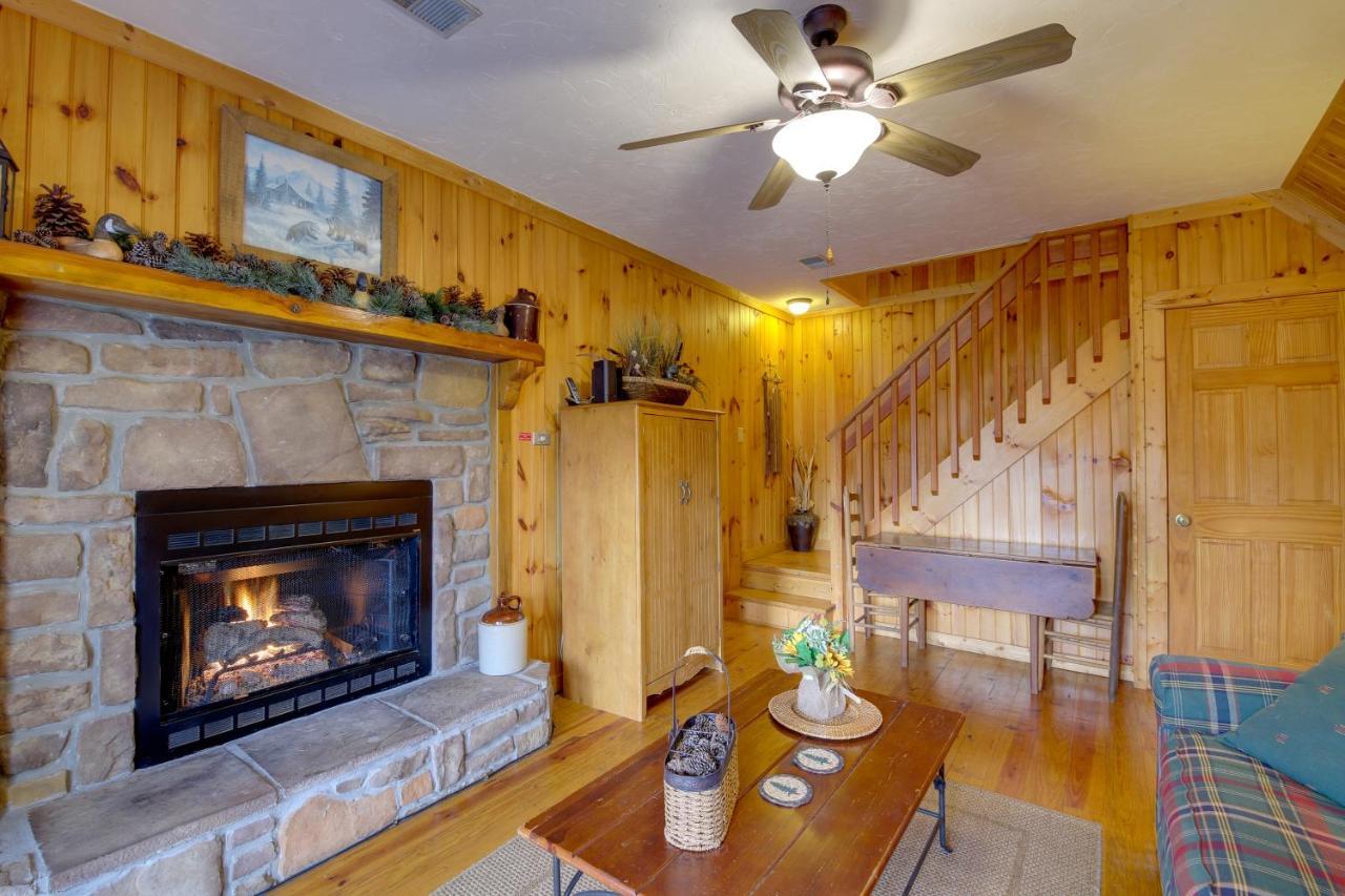 Smoky Mountains Cabin With Hot Tub, Deck And Views! Sevierville Kültér fotó